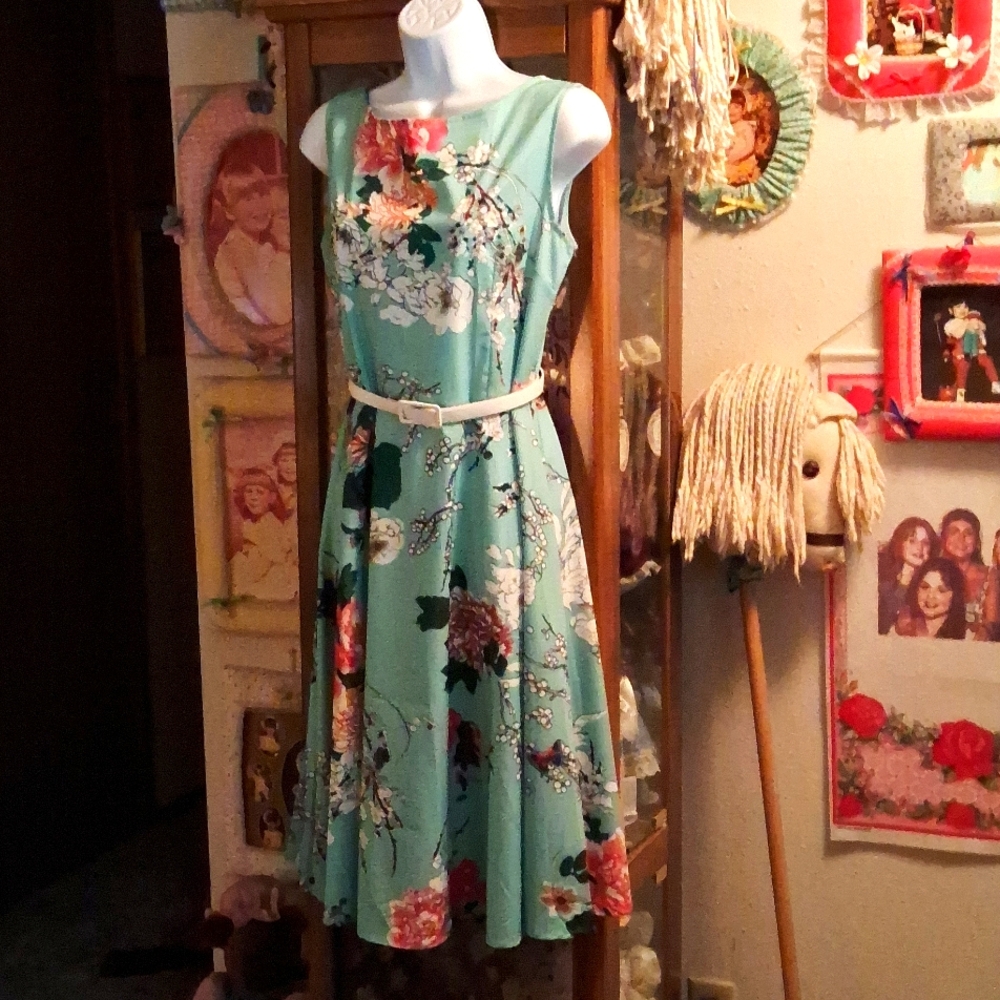 Beautiful,Iconic,Vintage 1950's,"Rockabilly",Mint Green,Floraĺ,Midi,Dress🦋